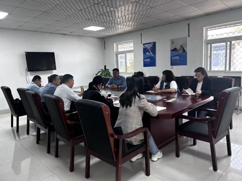 科技局赵法强副局长带队来泰安兴润生态绿园公司走访调研指导高企申报工作